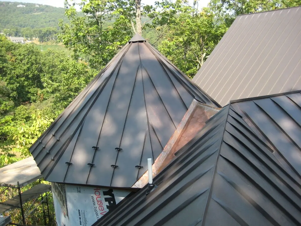 Professional Gutter Cleaning by Craftsman Roofing in Brea